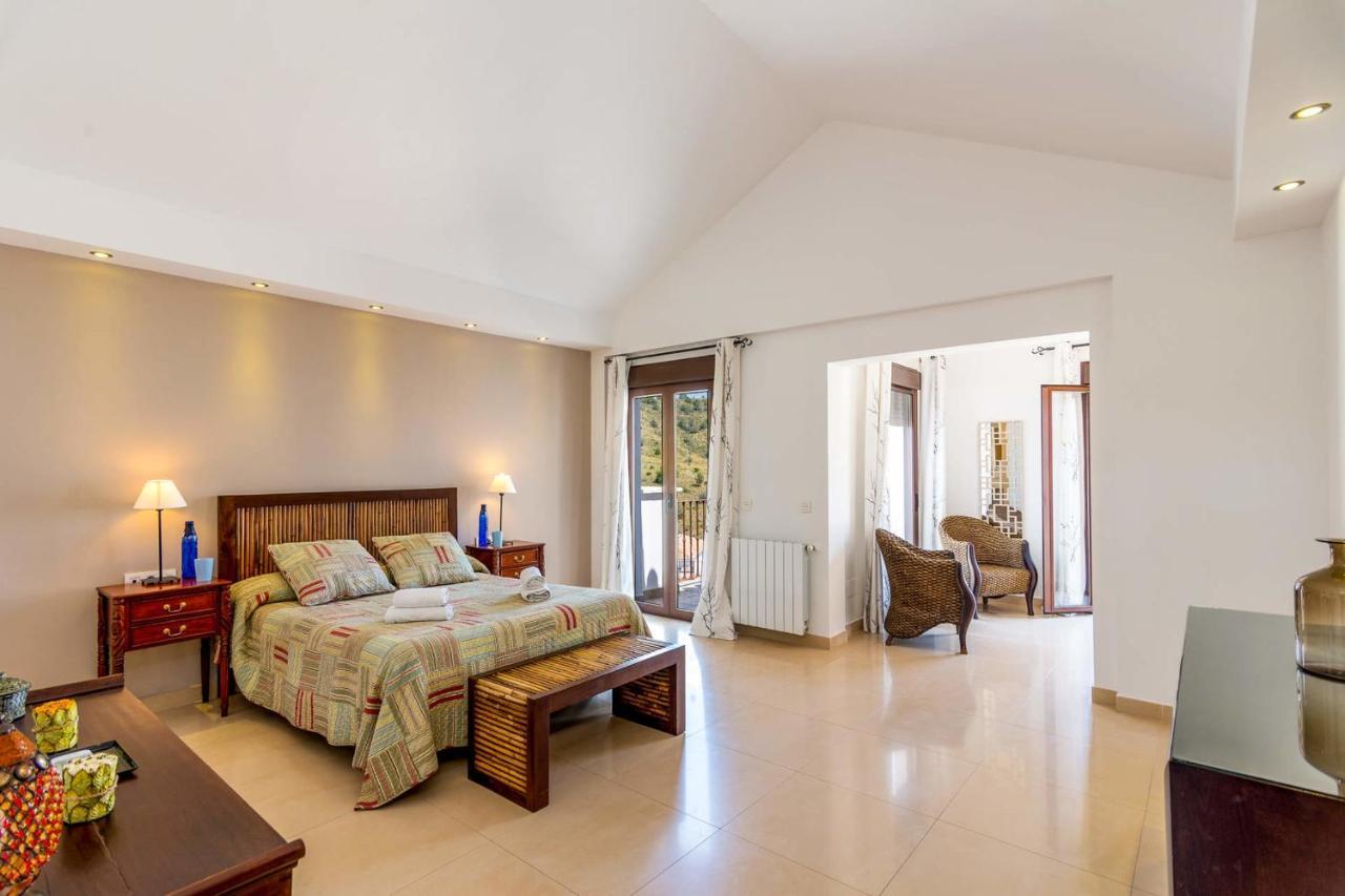 Nerja Paradise Rentals - Villa Cataleya フリヒリアナ エクステリア 写真