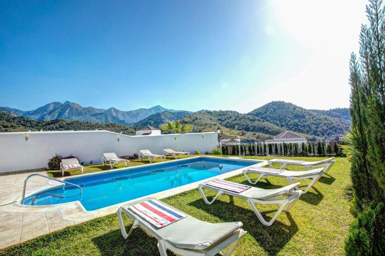 Nerja Paradise Rentals - Villa Cataleya フリヒリアナ エクステリア 写真